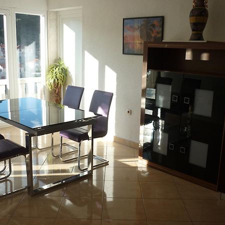 Apartments Nikola ปูชิสชา ภายนอก รูปภาพ